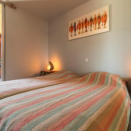 Splendide T3 Piscine Et Vue *