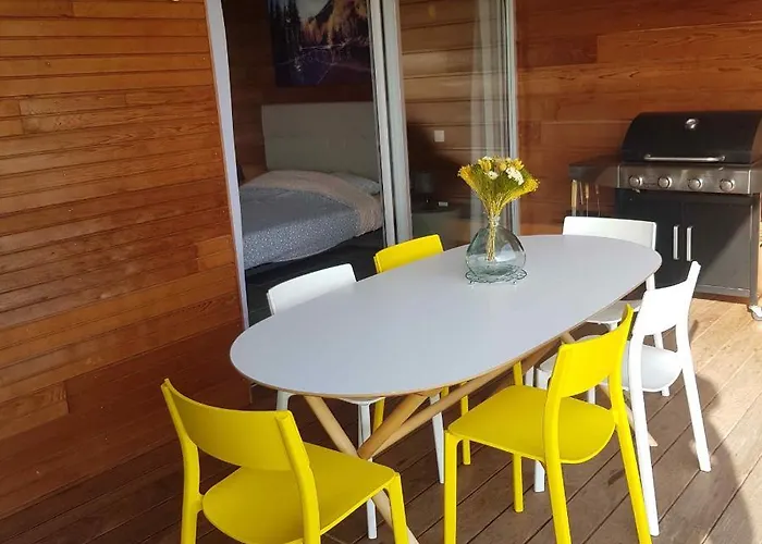 Daire Splendide T3 Piscine Et Vue *