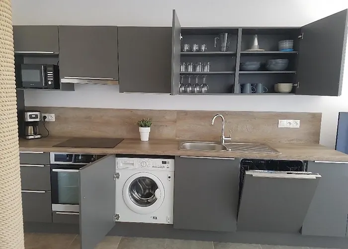 Daire Splendide T3 Piscine Et Vue *